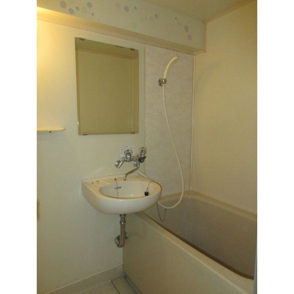 プレジール山鼻の物件内観写真