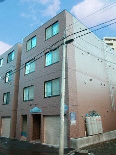 フォーレスト円山北の物件外観写真