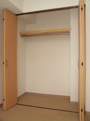 ティアラタワー中島倶楽部の物件内観写真