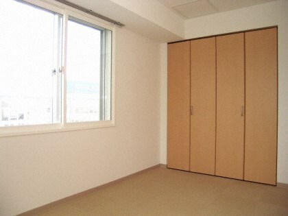 ティアラタワー中島倶楽部の物件内観写真