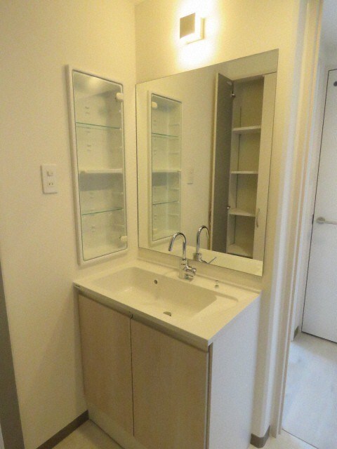 ＧＲＡＮＤ　ＡＳＴＥＲの物件内観写真