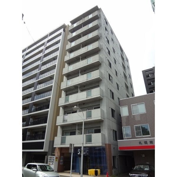 シェモア南1条の物件外観写真