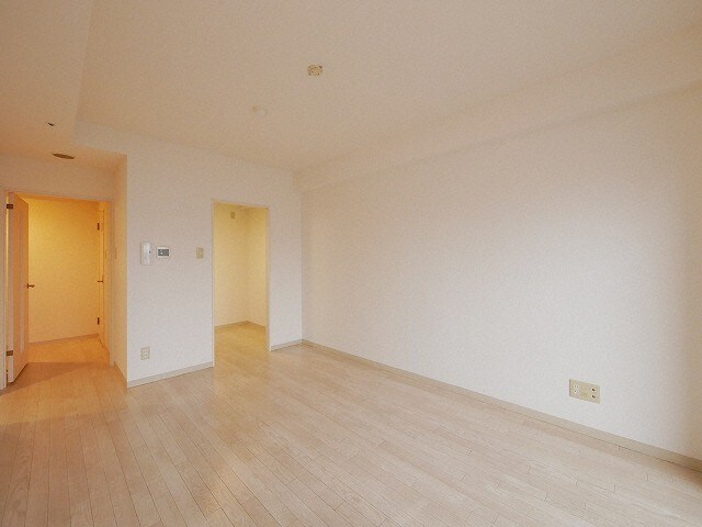 ティアラ資生館の物件内観写真