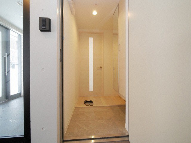 ＡＬＰＨＡ南円山の物件内観写真