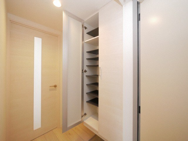 ＡＬＰＨＡ南円山の物件内観写真