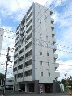 ロイスガーデン山鼻の物件外観写真