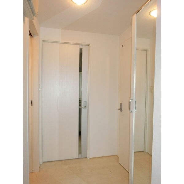 ロイスガーデン山鼻の物件内観写真