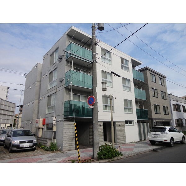 北海道札幌市北区北十七条西１丁目の物件外観写真
