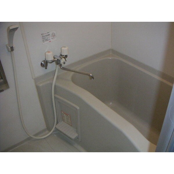 センチュリースペース中央411の物件内観写真