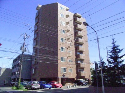 ウイング円山北町の物件外観写真