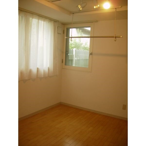 ゼスティ医大前の物件内観写真