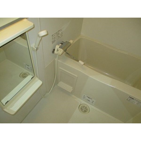 ゼスティ医大前の物件内観写真