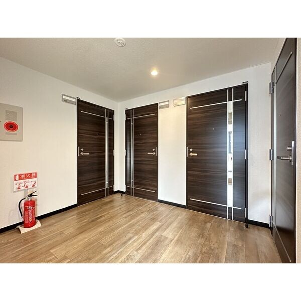 eleverひばりが丘の物件外観写真