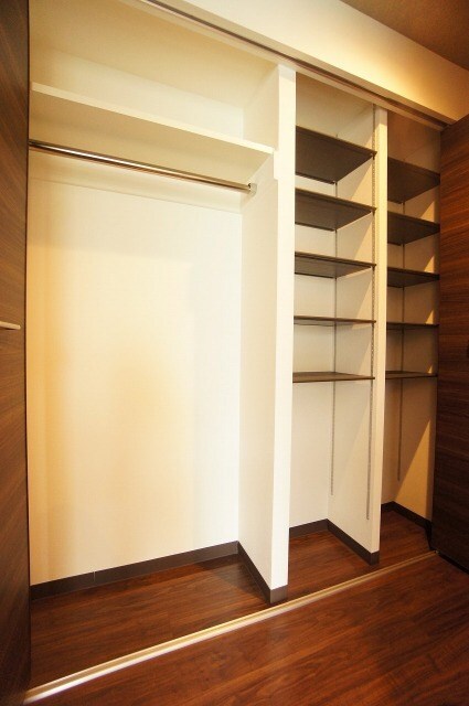 スペチアーレ大通の物件内観写真