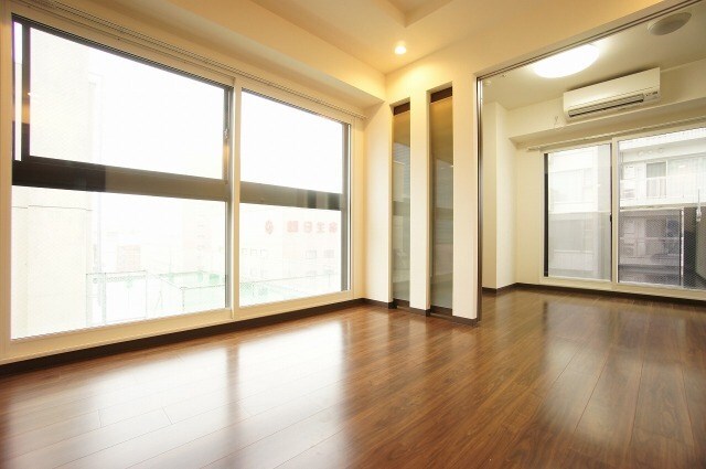 スペチアーレ大通の物件内観写真