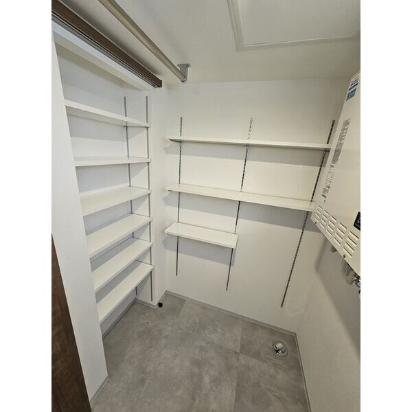 luce solare発寒(ルチェ・ソラーレハッサム)の物件内観写真