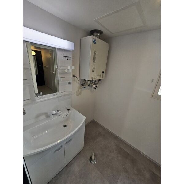 luce solare発寒(ルチェ・ソラーレハッサム)の物件内観写真