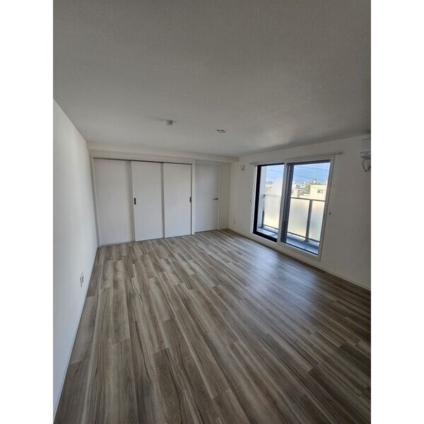 luce solare発寒(ルチェ・ソラーレハッサム)の物件内観写真