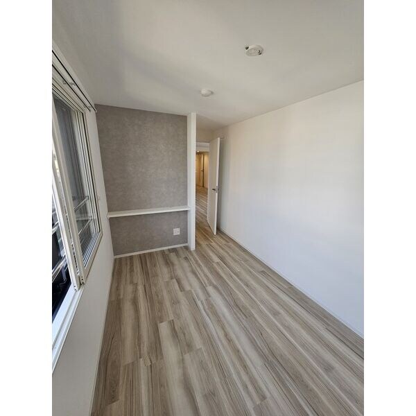 luce solare発寒(ルチェ・ソラーレハッサム)の物件内観写真