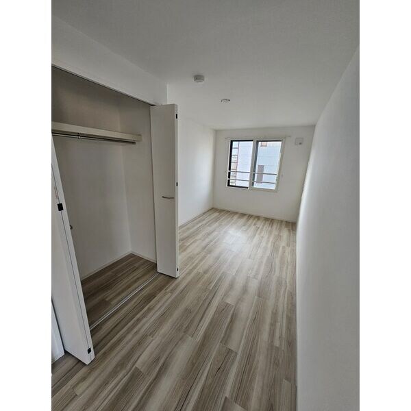 luce solare発寒(ルチェ・ソラーレハッサム)の物件内観写真