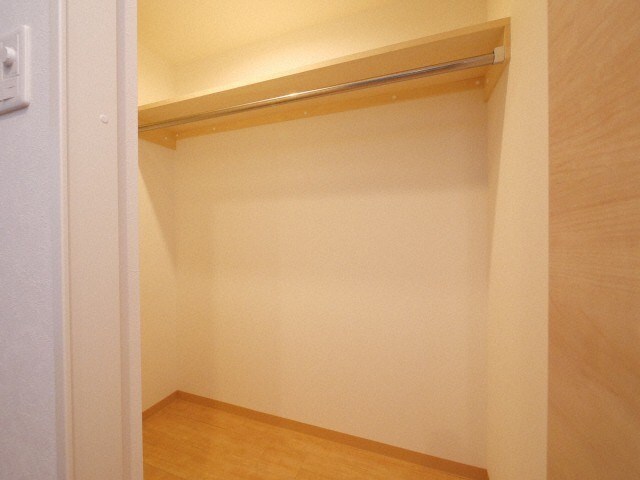 CARRERA行啓通の物件内観写真