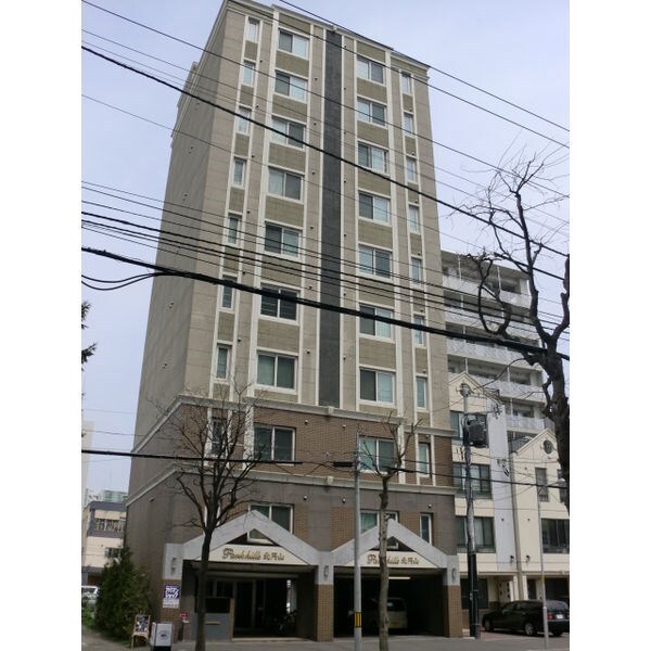 パークヒルズ北円山の物件外観写真