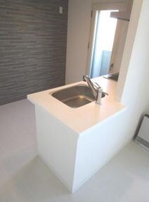 MODENA表参道の物件内観写真