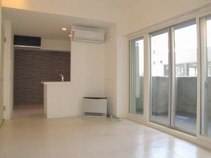 MODENA表参道の物件内観写真