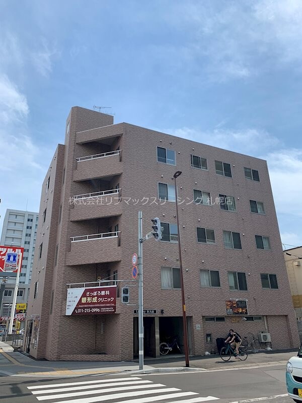 リベルティ医大前の物件外観写真