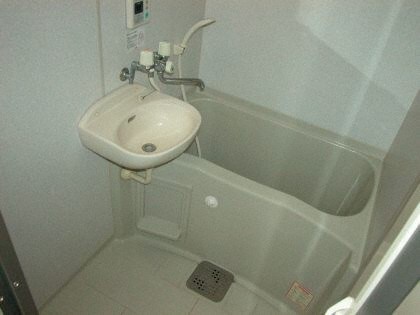 グラン・シェ・モア中島公園の物件内観写真