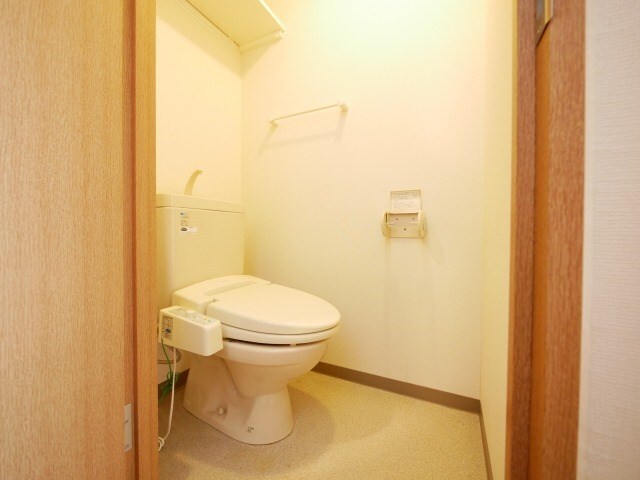 サンテラス宮の森の物件内観写真