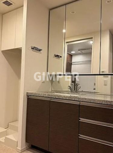 ザ・パークハウス西新宿タワー６０の物件内観写真