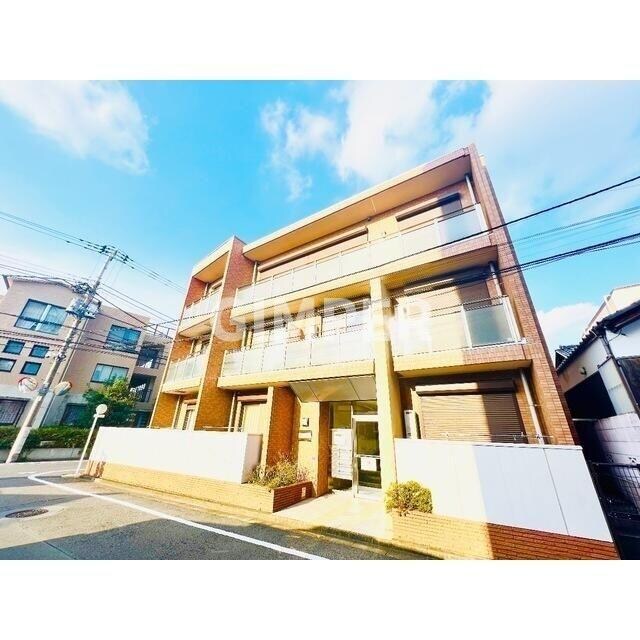 岡部マンションの物件外観写真