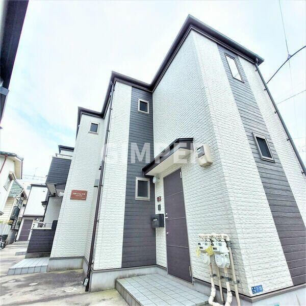 ヒルクレスト中井の物件外観写真