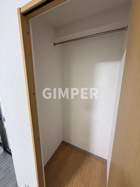 プラーズ大山町の物件内観写真