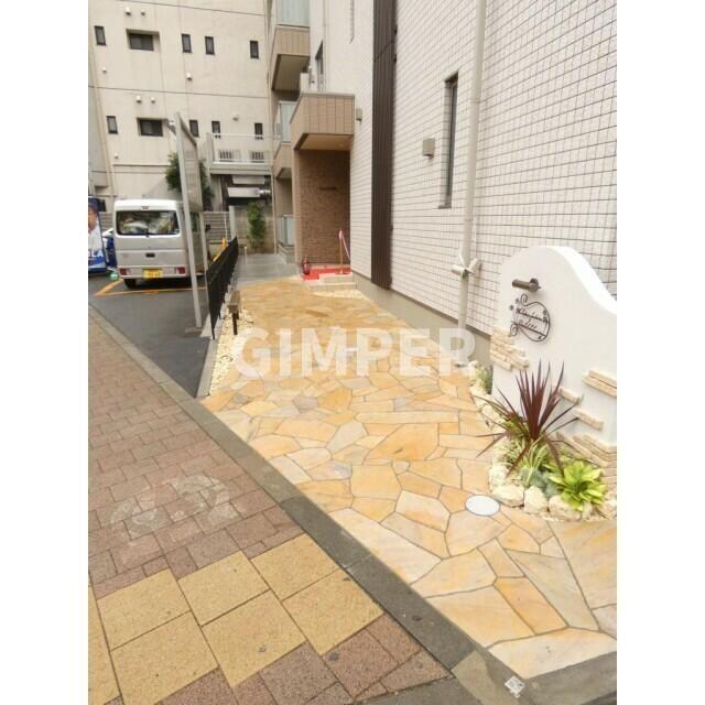 シャトー・フォンテーヌ西池袋の物件外観写真