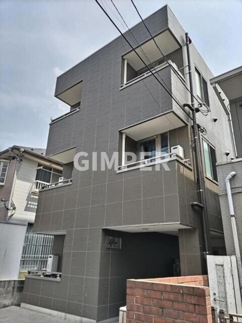 グラド新宿の物件外観写真