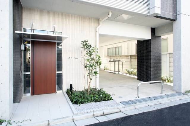 エムズコートの物件外観写真