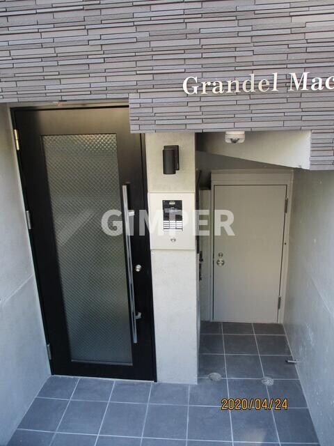 グランデール町屋の物件外観写真