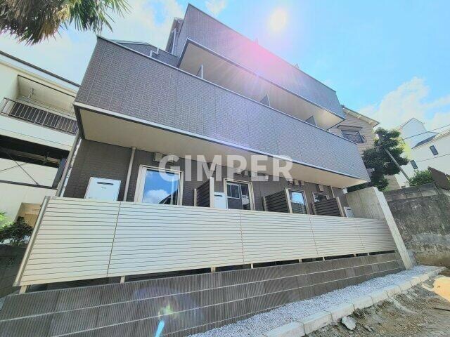 ロッソ・カンパーナの物件外観写真