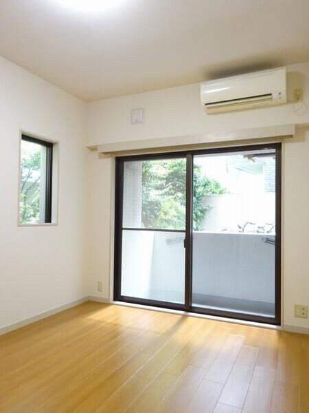 ジェイパーク池袋公園前の物件内観写真