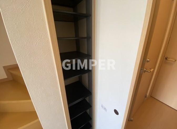 スズキレジデンスの物件内観写真