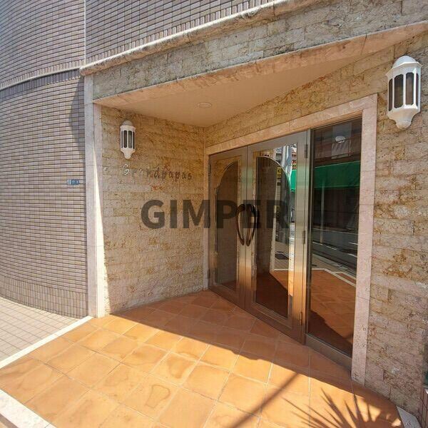 グランパパスの物件外観写真