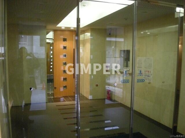 パレステュディオ代々木上原の物件外観写真