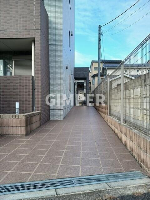 ル・クラージュの物件外観写真