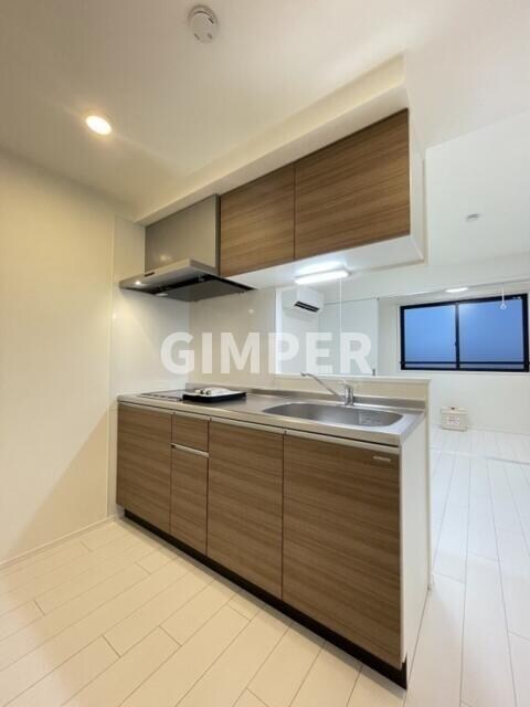 ＢＩＢＬＩＯ　ＳＵＧＡＭＯの物件内観写真