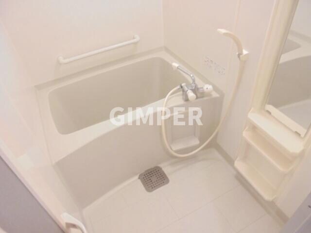 スカイコート新宿壱番館の物件内観写真