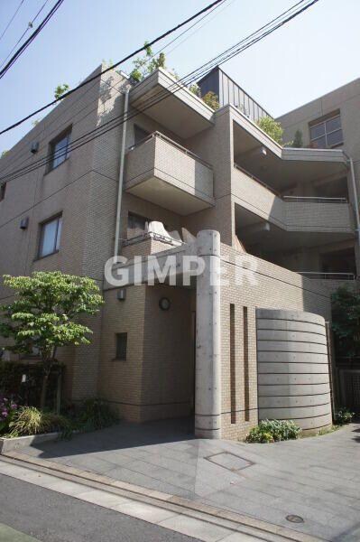 メジロテークの物件外観写真