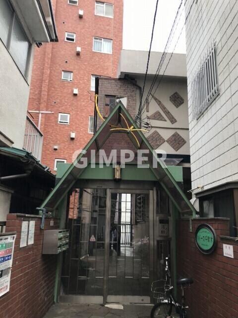 リバース千駄木の物件外観写真