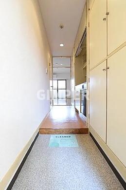 新宿御苑前駅 徒歩5分 10階の物件内観写真